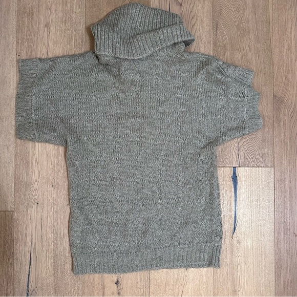 Sisley turtleneck short sleeve sweater - Picture 3 of 5